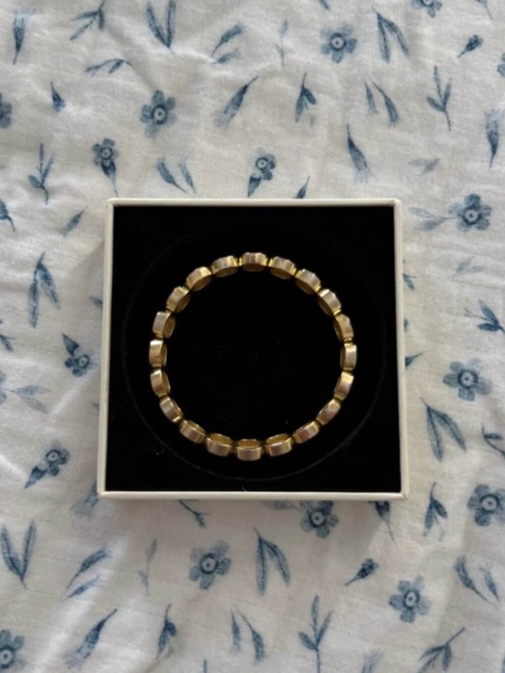 LISA GOZLAN THE "RIVER ROSE" BRACELET - Picture 2 of 4